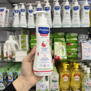 شامپو سر و بدن 300 میل برای پوست های حساس ماستلا mustela
