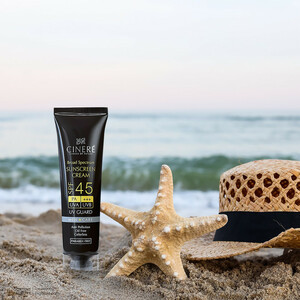 کرم ضدآفتاب آقايان SPF45 سینره، حجم 50 میلی‌لیتر