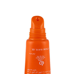 کرم نرم‌کننده و روشن‌کننده لب آردن سی فکتور مدل ویتامین C حجم 12 ml مناسب لب‌های خشک و ترک‌خورده، حاوی شی‌باتر، عصاره پرتقال و لیمو، روغن جوجوبا و کالاندولا، مرطوب‌کننده و محافظت در برابر آفتاب