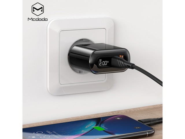 شارژر دیواری فست شارژ 18 وات مک دودو مدل CH-7171 بهمراه کابل تایپ سی به لایتنینگ