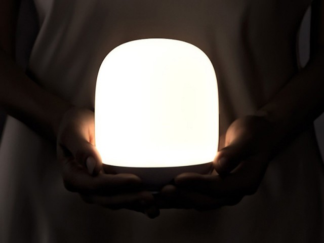 لامپ شارژی قابل حمل بیسوس مدل Moon-White Series Stepless Dimming Portable Lamp