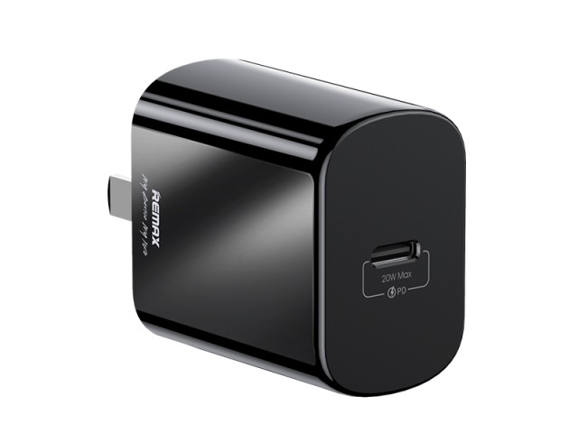 شارژر دیواری فست شارژ 20 وات ریمکس مدل RP-U69