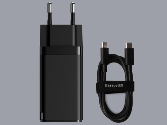 شارژر دیواری فست شارژ 65 وات بیسوس مدل GaN2 Pro CCGAN2P-B01 بهمراه کابل دو سر تایپ سی