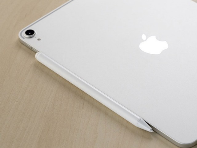 قلم لمسی آیپد مومکس مدل TP2W One Link Active Stylus Pen For iPad