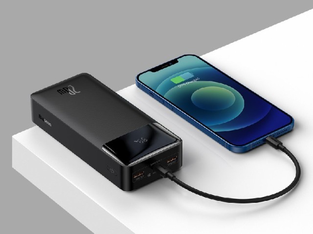 پاور بانک فست شارژ 30000 میلی آمپر بیسوس مدل Bipow Digital Display PPDML-N01
