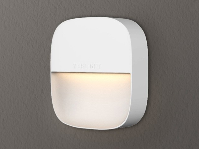 چراغ هوشمند شیائومی مدل Yeelight Night Light Sensitive YLYD09YL