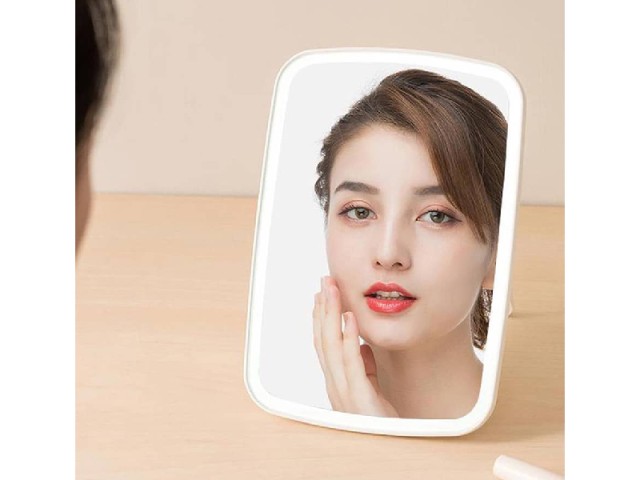 آینه آرایشی چراغ دار شیائومی مدل LED Lighted Makeup Mirror NV026