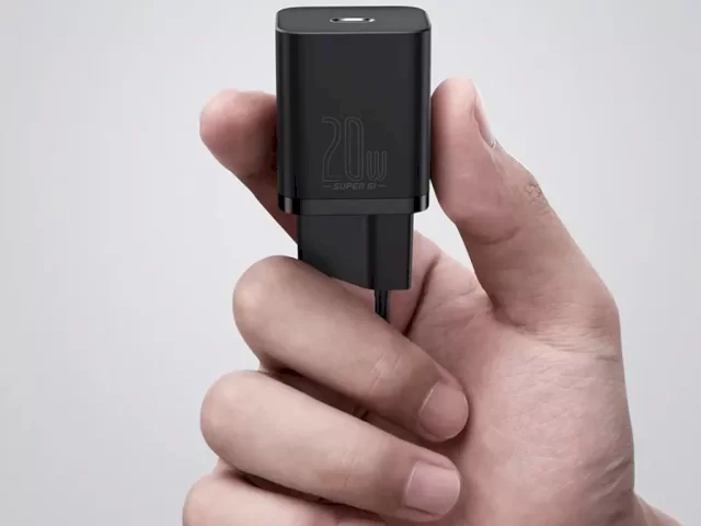 شارژر دیواری فست شارژ بیسوس مدل Super Si Quick Charger 1C 20W CCSUP-A03