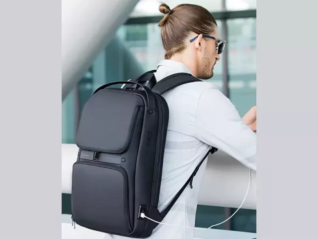 کوله پشتی لپ تاپ USB دار بنج مدل  BG-7261 مناسب برای لپ تاپ 15.6 اینچی