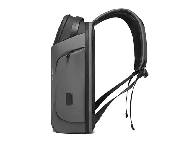 کوله پشتی حرفه‌ای ضد آب لپ تاپ USB دار بنج مدل  BG-7277 مناسب برای لپ تاپ 15.6 اینچی
