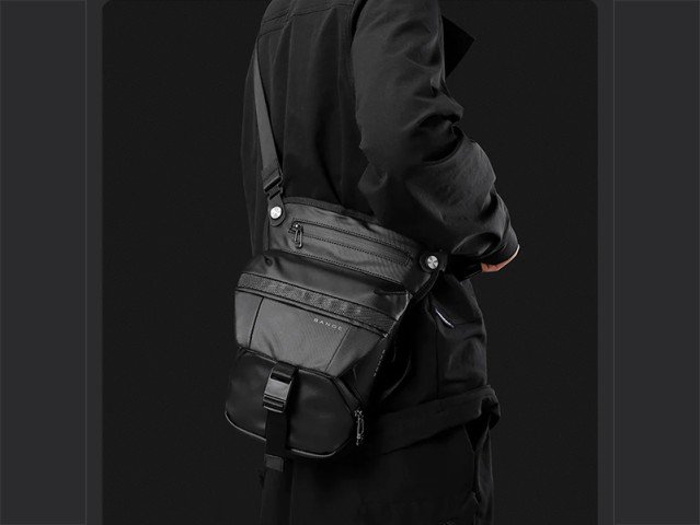 کیف دوشی ضد آب بنج مدل BG-7630 Multi Purpose Waterproof Side Bag