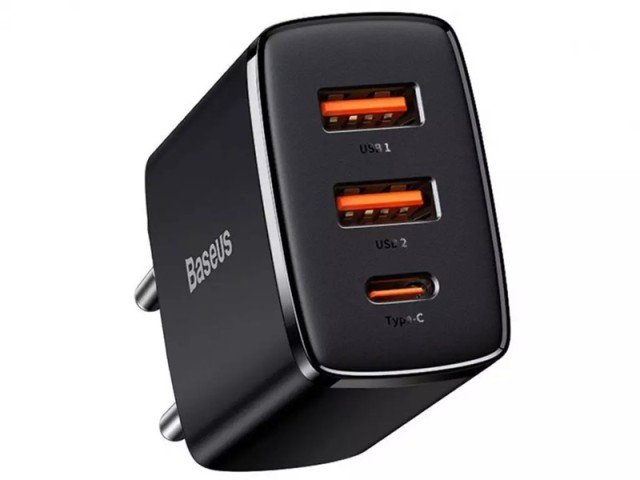 شارژر دیواری فست شارژ 30 وات بیسوس مدل Compact Quick Charger 2U+C EU CCXJ-E01