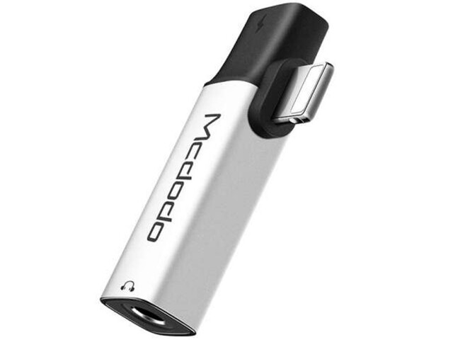 مبدل لایتنینگ به لایتنینگ و صدا مک دودو Mcdodo Lightning to 3.5mm Audio Adapter CA-621
