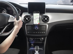 شارژر فندکی و پخش کننده بلوتوث بیسوس مدل Streamer F40 AUX Wireless MP3 Car Charger