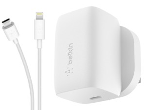 شارژر دیواری 60 وات بلکین مدل WCH002my04WH بهمراه کابل تایپ سی به لایتنینگ