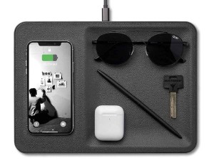 شارژر وایرلس و استند لوازم جانبی چندکاره پاورولوژی مدل Valet Wireless Charging Station PWLCBK