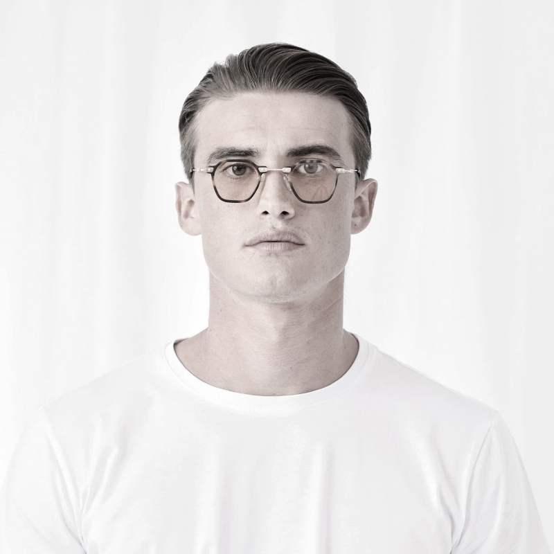 عینک طبی با عدسی بلوکات مدل Moca-Hexa-914-C10-Leo