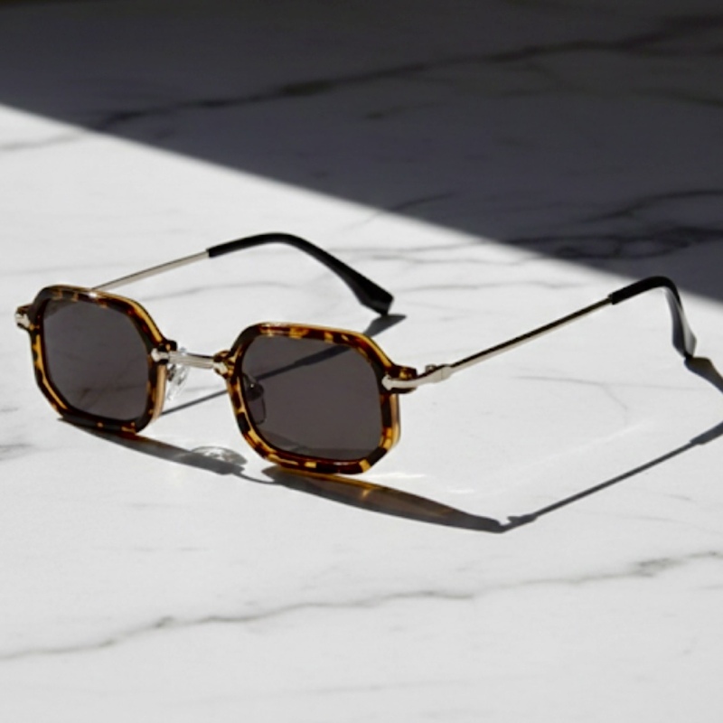 عینک آفتابی مدل Irn-S-2341-Leo عینک آفتابی زنانه, عینک آفتابی مردانه,