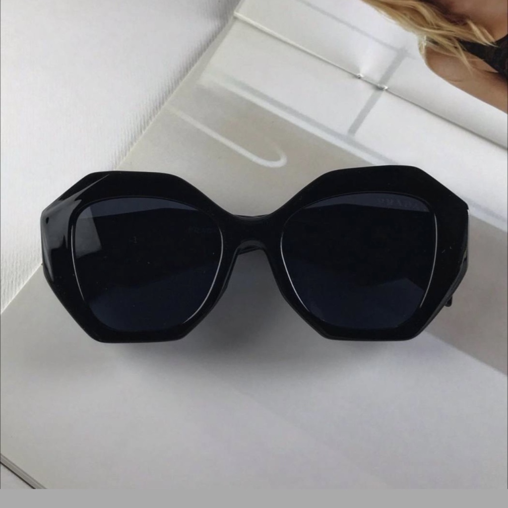 عینک آفتابی مدل 8823-Blc
