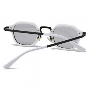 عینک آفتابی مدل Moca-61060-C7-Blc-Wht-Gry