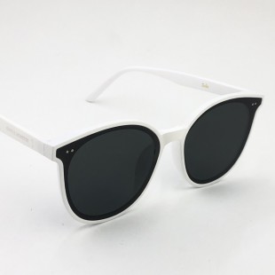 عینک آفتابی مدل Gnm-Wht