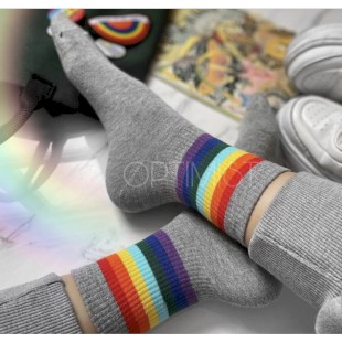 جوراب‌ خط دار رنگین‌کمانی Gry