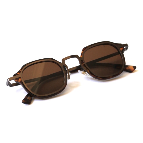 عینک آفتابی مدل Moca-61060-Leo