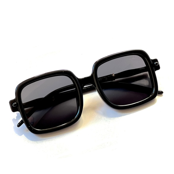 عینک آفتابی با عدسی پلاریزه مدل Tr-91368-Blc