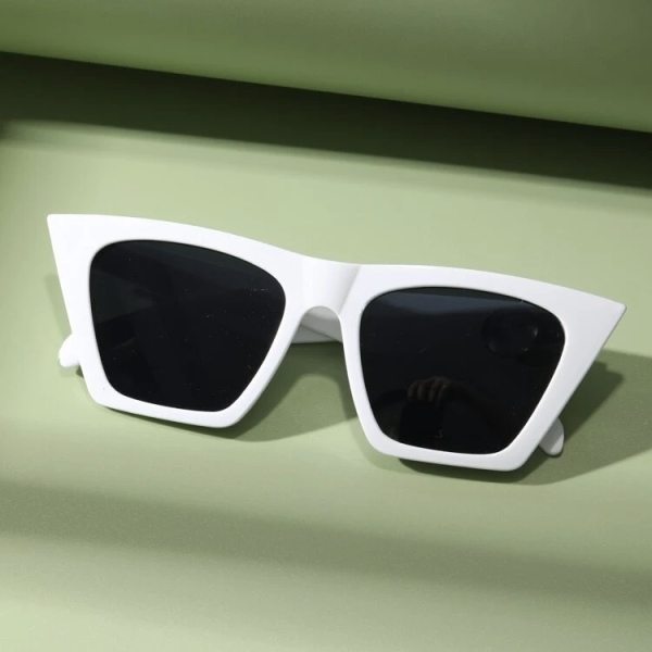عینک آفتابی مدل 8432-Wht