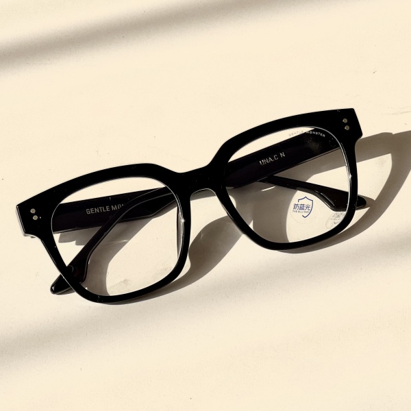 فریم طبی با عدسی بلوکات مدل Gmr-Blc-02