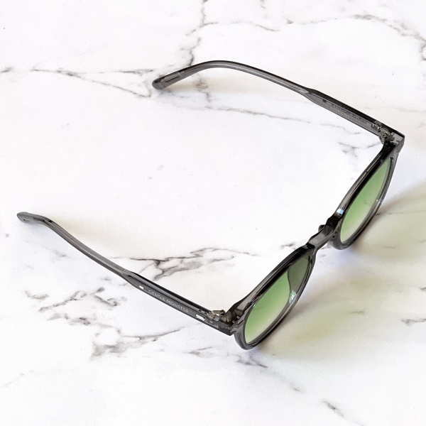 عینک آفتابی مدل Y-139-Gry-Grn