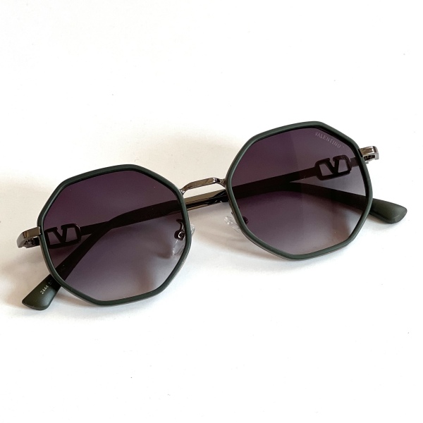 عینک آفتابی پلاریزه سبز رنگ مدل Irn-2444-Grn