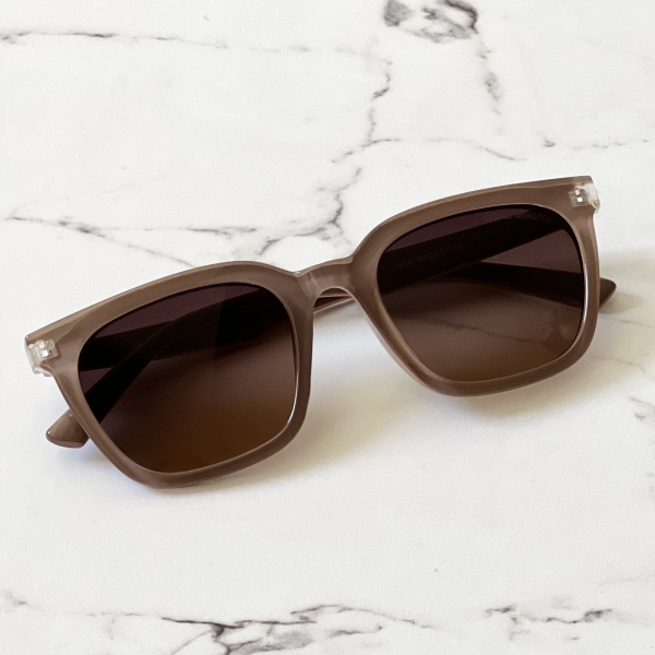 عینک آفتابی مدل 1676-Brn