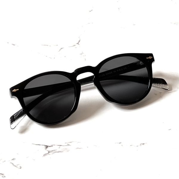 عینک آفتابی با عدسی مشکی مدل D-23112s-Blc