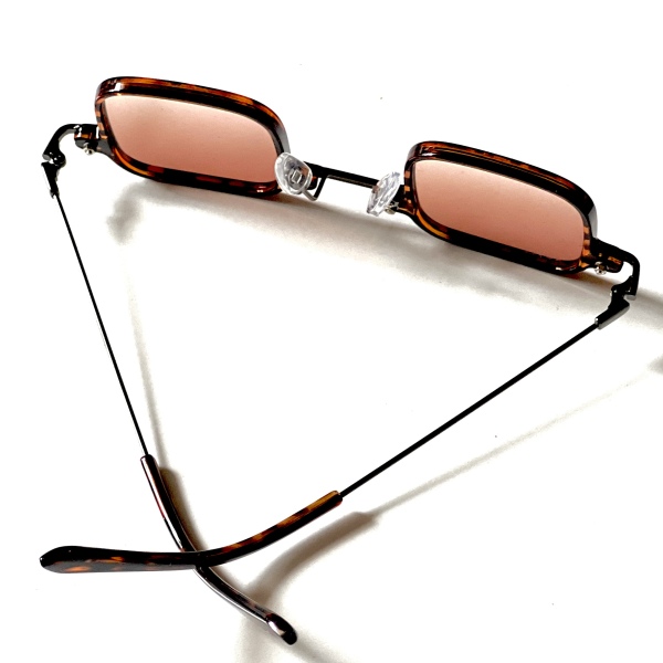 عینک مدل Moca-Leo-Brn