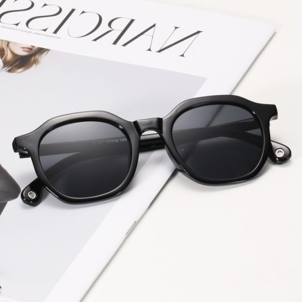 عینک آفتابی مدل Zn-3580-0051-Blc