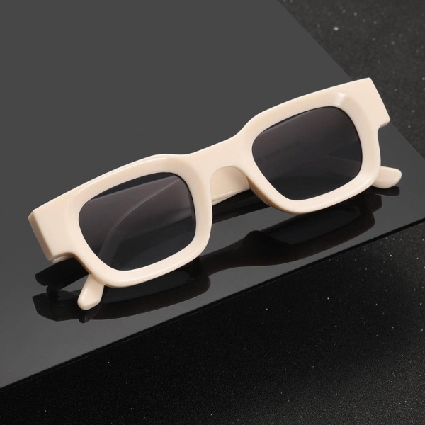 عینک آفتابی مدل Zn-3639-Bge