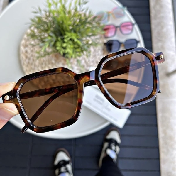 عینک آفتابی مدل Me-0046-Leo