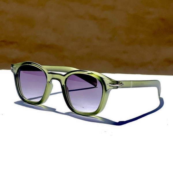 عینک آفتابی دیویدبکهام با عدسی پلاریزه مدل Um-2438