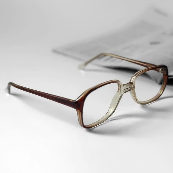 فریم عینک طبی وینتج 02