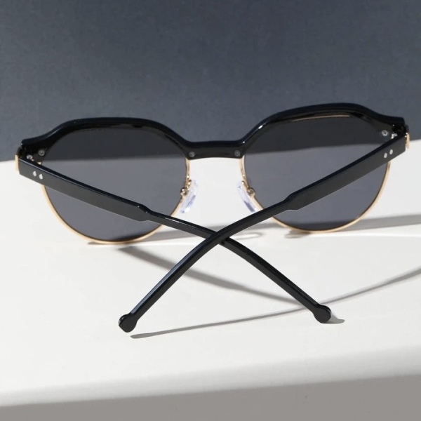 عینک آفتابی مدل 86302-Blc