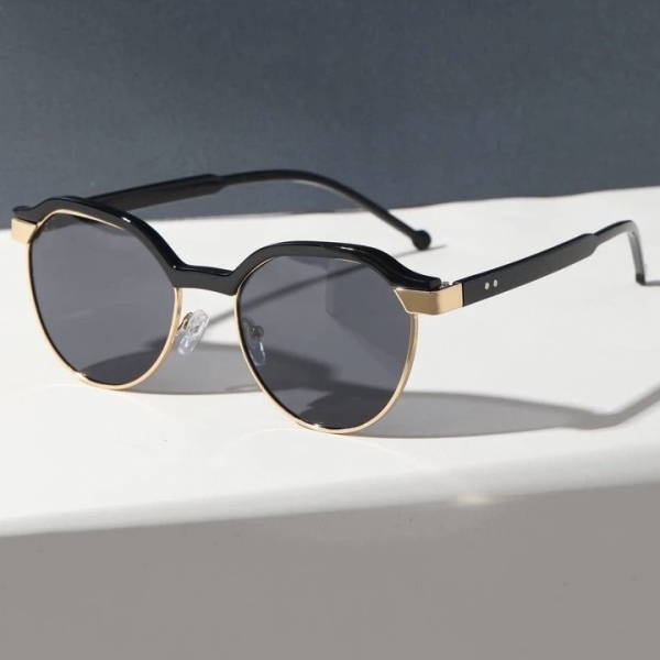 عینک آفتابی مدل 86302-Blc