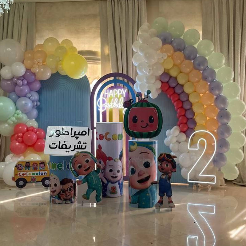 بادکنک آرایی  تم تولد کوکوملون
