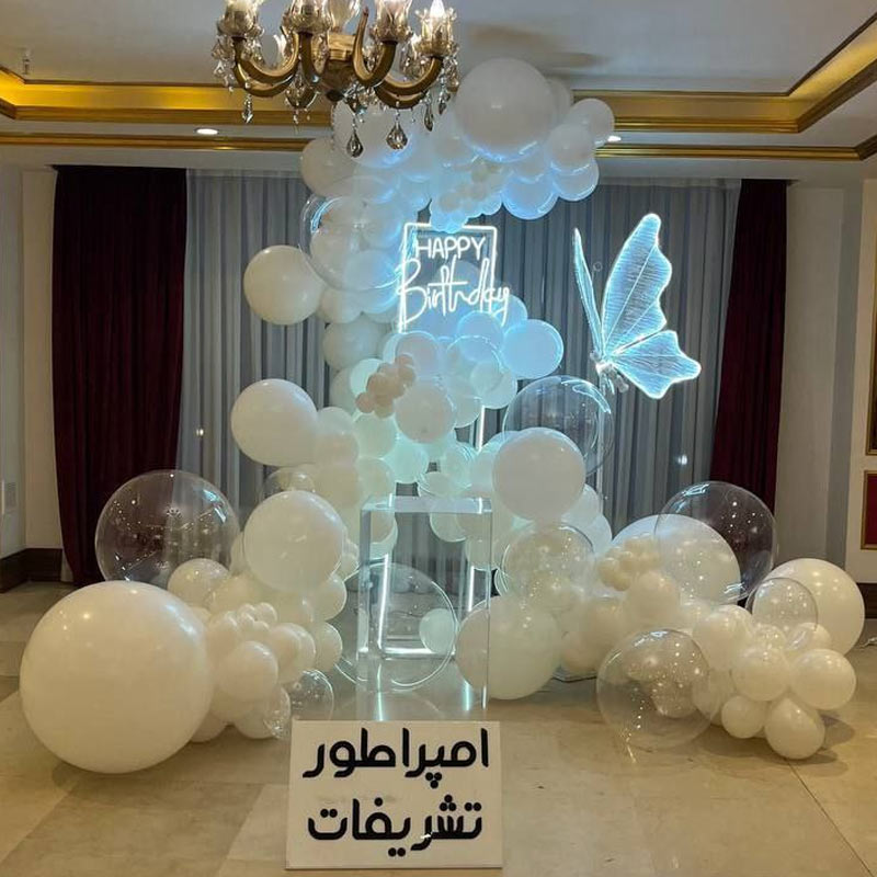 تم بوبو بالن و سفید