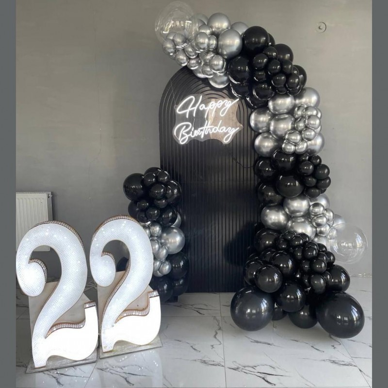 بادکنک آرایی  نقره ای مشکی  اقتصادی