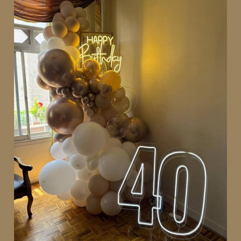 بادکنک آرایی  تم بزرگ سال رنگ نود