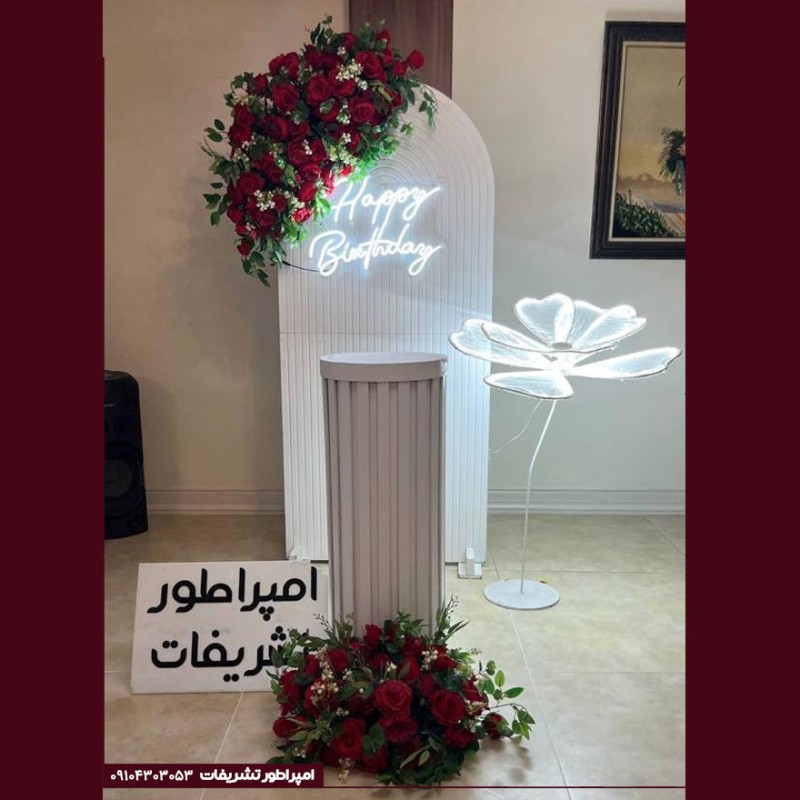 بادکنک آرایی و گل آرایی مینیمال سفید – ساده، شیک و اینستاگرامی