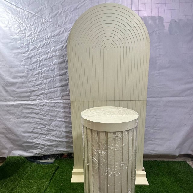 بکگراند هلال شیاردار چوبی