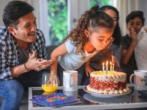 برگزاری مراسم تولد در سفرهای غیرمنتظره