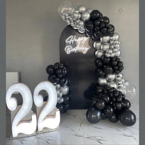 بادکنک آرایی  نقره ای مشکی  اقتصادی